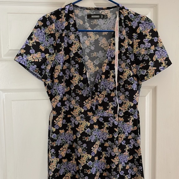 MISSGUIDED TEA DRESS SIZE 6 - Picture 1 of 3